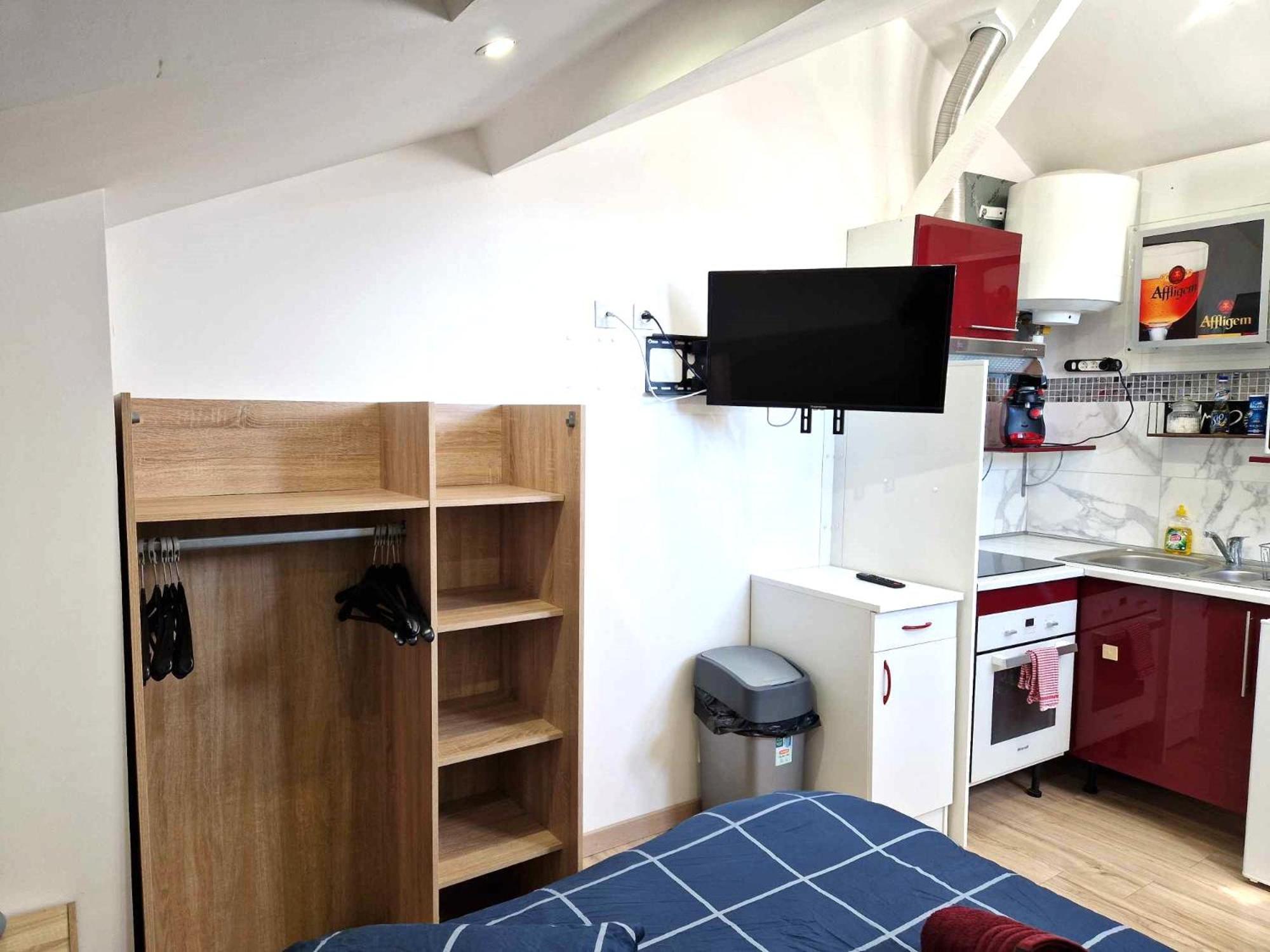 08 - Très joli studio neuf avec parking privatif gratuit Razac-sur-lʼIsle Extérieur photo