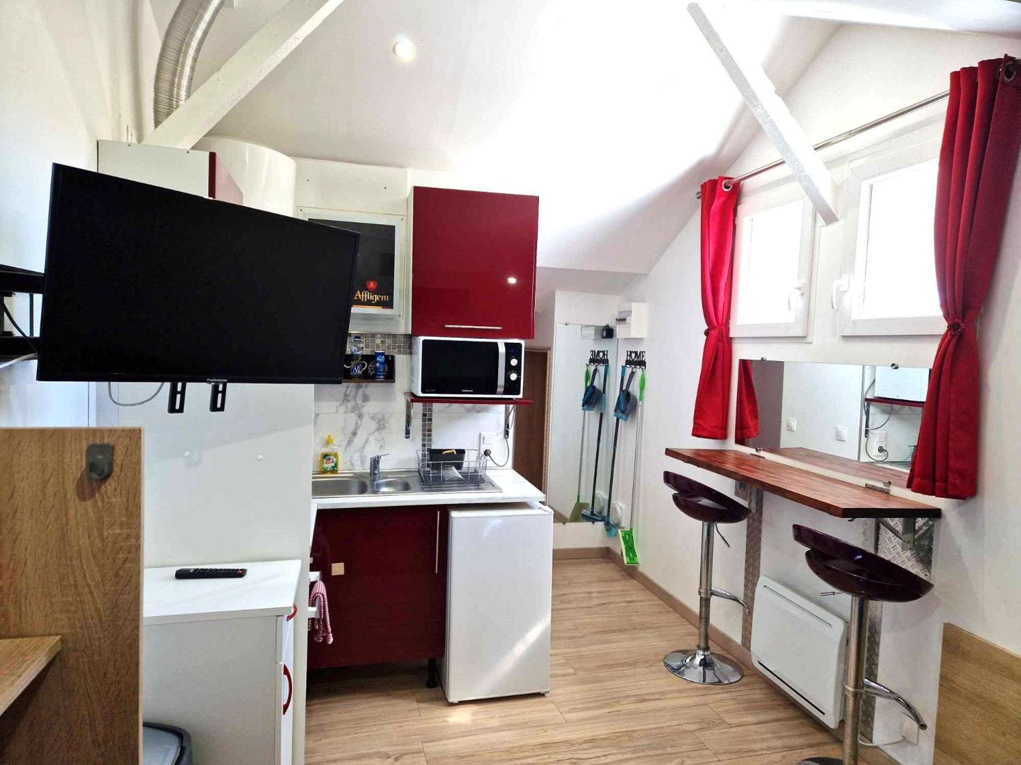 08 - Très joli studio neuf avec parking privatif gratuit Razac-sur-lʼIsle Extérieur photo